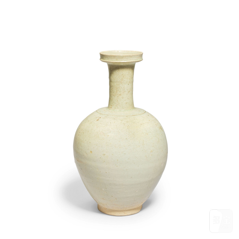 宋 青白長頸瓶 | A QINGBAI BOTTLE VASE